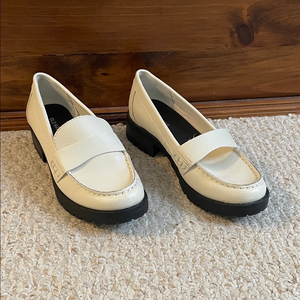 White / Cream Loafers for Women